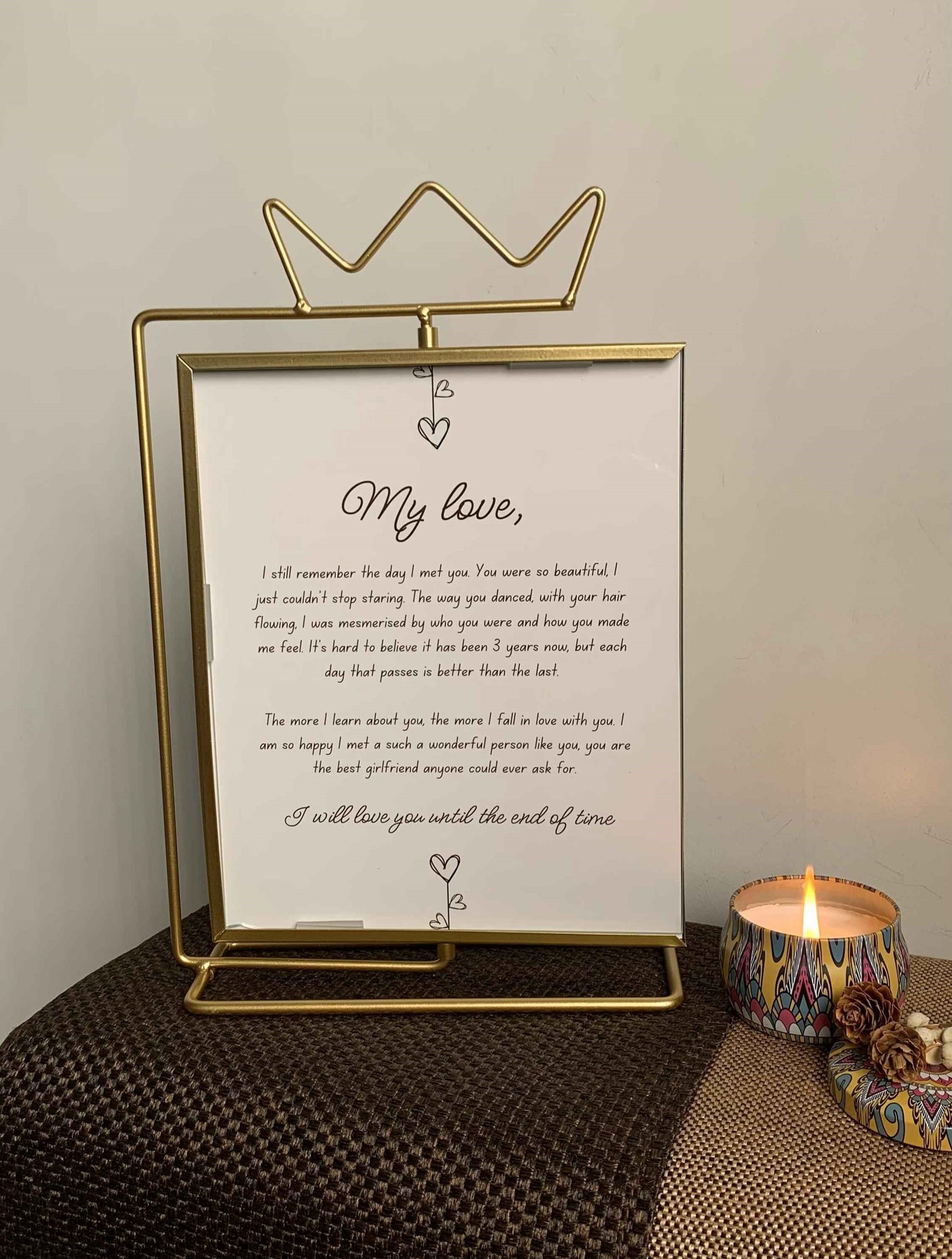 Crown‑Top Elegant Custom Photo Frame